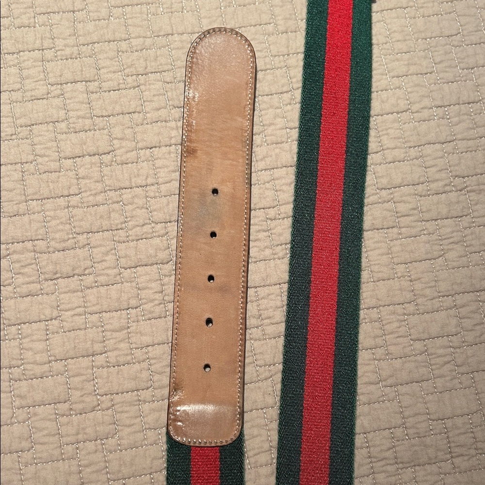 Gucci Green and Red Stripe Belt with Silver Buckle - Picture 4 of 6